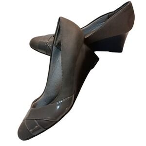 Life Stride Velocity with Memory Foam‎ NWOT wedge heels SKUW113